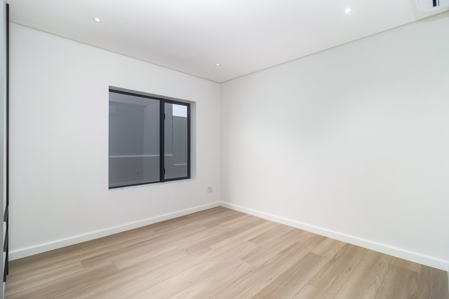 5 Bedroom Property for Sale in Mount Royal Golf Estate Western Cape